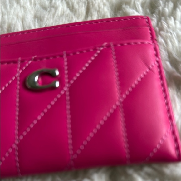 COACH Essential Card Case With Pillow Quilting pink Dragonfruit - Picture 3 of 5